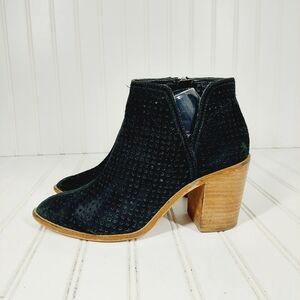 1 State Laroka Black Suede Perforated Cut Out StackedAnkle Bootie B236